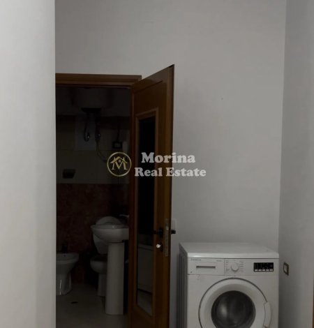 Tirane, jepet me qera Vile 2+1 Kati 2, 120 m² 600 € (Misto Mame)