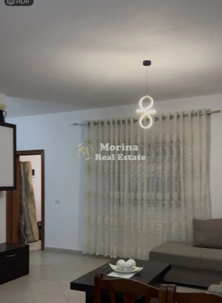 Tirane, jepet me qera Vile 2+1 Kati 2, 120 m² 600 € (Misto Mame)