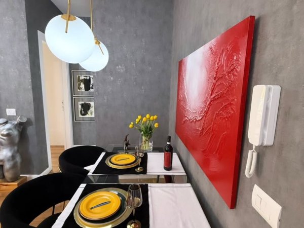 Tirane, shitet apartament 1+1+Ballkon Kati 6, 76 m² 189.000 € (21 Dhjetori)