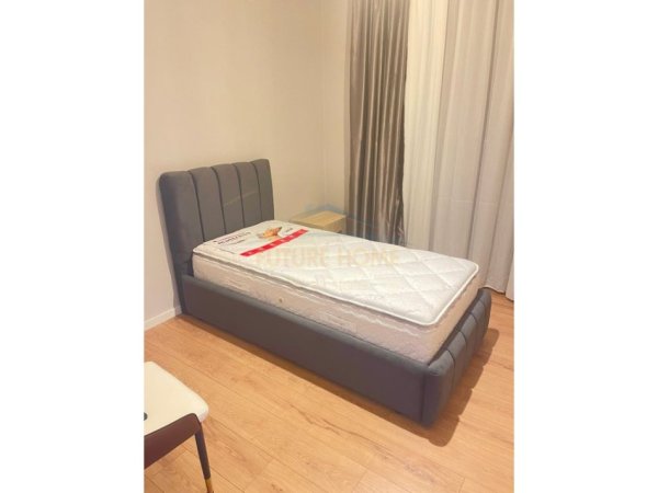 Tirane, jepet me qera apartament Kati 4, 86 m² 1.100 €