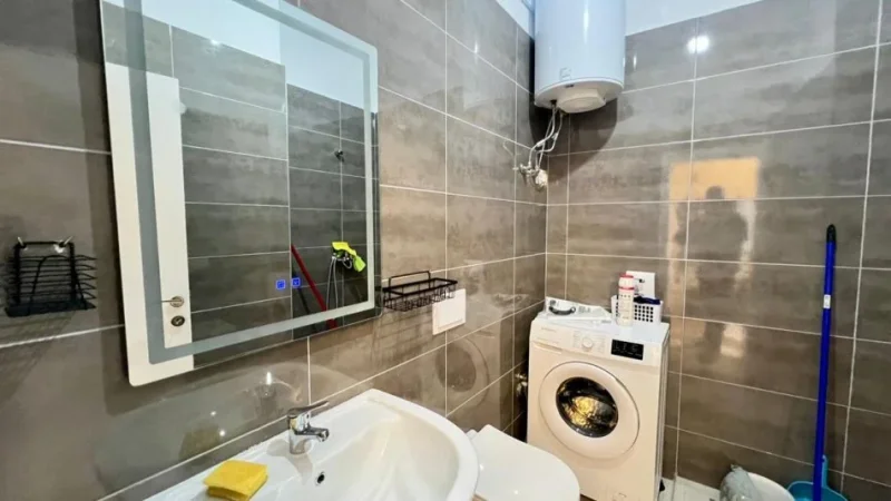 Me Qera : 1+1📍Bulevardi i Ri - Rr.Siri Kodra (Pllt.V2025) - 60,000 Lek - S.75m² - Kt.6 ||✨100% e Re e Pabanuar me Pare✨