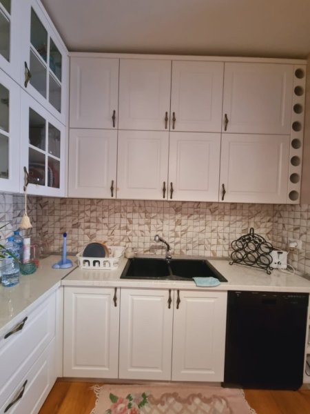 Tirane, shitet apartament 3+1+Aneks+Ballkon Kati 4, 121 m² 300.000 €