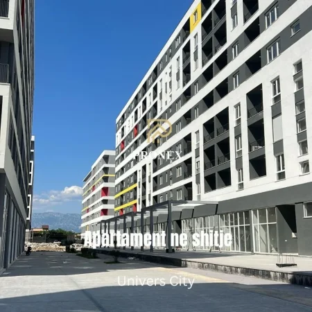Tirane, shitet apartament 2+1+Ballkon Kati 3, 104 m² 120.000 € (Univers City, QTU)