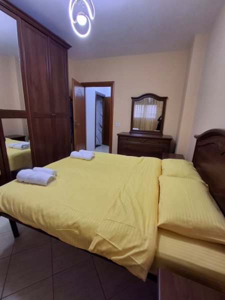 Durres, jepet me qera apartament 1+1+Ballkon Kati 6, 76 m² 350 € (Rruga Dalip Peza, prane ujesjellesit)