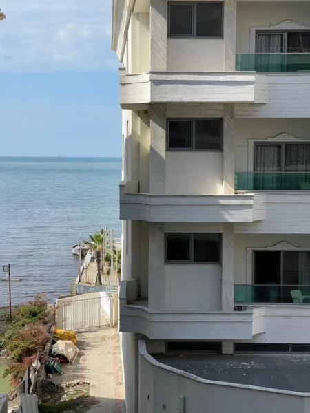 Durres Plazh, shitet apartament 1+1+Ballkon Kati 3, 80 m² 140.000 € (Plazh Durres)