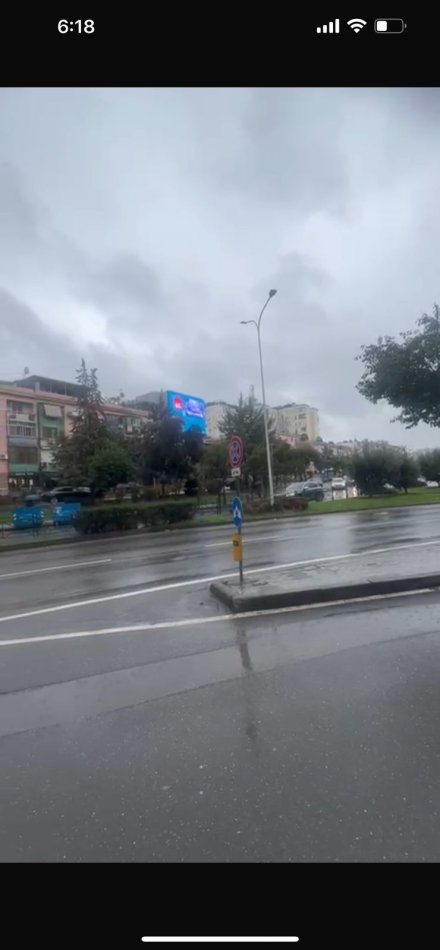 Tirane, shitet apartament 2+1 , 195.000 € 