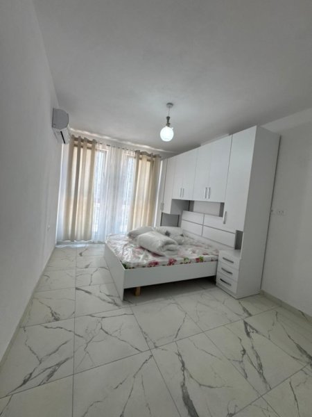 Apartament 2+1 Kati 3, 98 m² 500 € (Univers City)