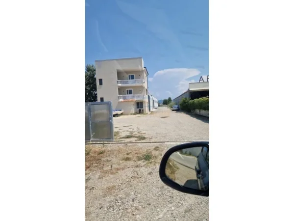 Durres, shitet Kati 0, 5.000 m² 550.000 €