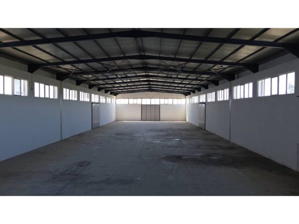 Tirane, shitet Kati 0, 4.938 m² 2.500.000 €