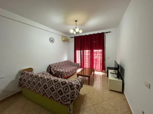 Tirane, jepet me qera 3+1+Ballkon Kati 8, 150 m² 800 € (Don Bosko)