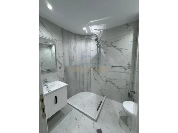 Tirane, jepet me qera apartament 1+1 Kati 4, 60 m² 350 € (kodra e priftit)