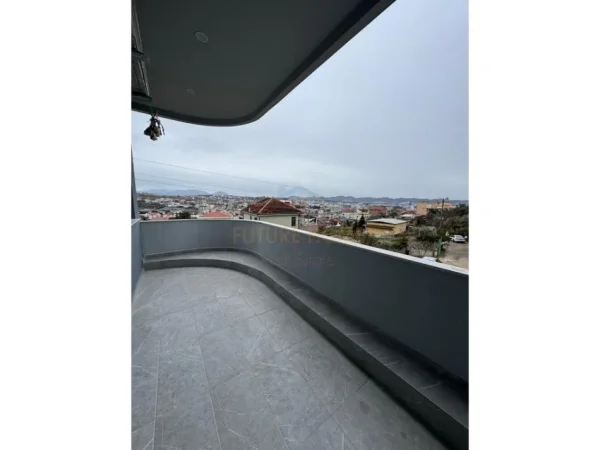 Tirane, jepet me qera apartament 1+1 Kati 4, 60 m² 350 € (kodra e priftit)