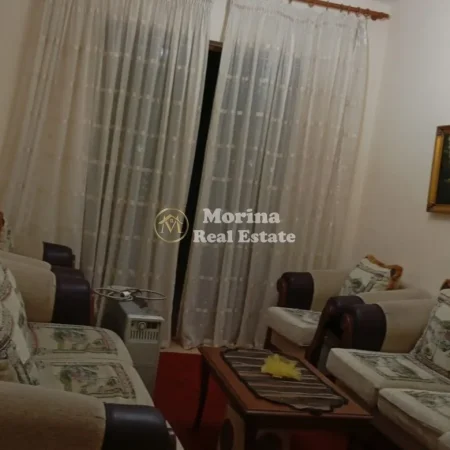 Tirane, jepet me qera apartament 1+1 Kati 2, 59 m² 300 € (Kinostudio)