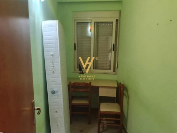 Tirane, jepet me qera apartament 2+1+Ballkon Kati 2, 74 m² 650 € (RRUGA MIHAL DURI)