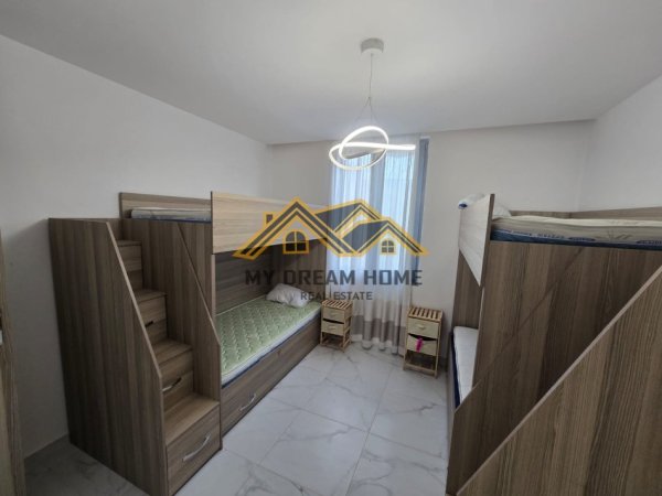 Durres, jepet me qera apartament 2+1+Ballkon Kati 2, 80 m² 600 € (PLAZH)