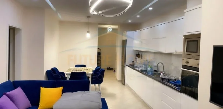 Shitet, Apartament 4+2, Astir, Tiranë