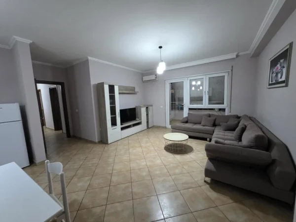 Tirane, jepet me qera Apartament 2+1, 55.000 Leke/Muaj, Kati 6, (Astir)