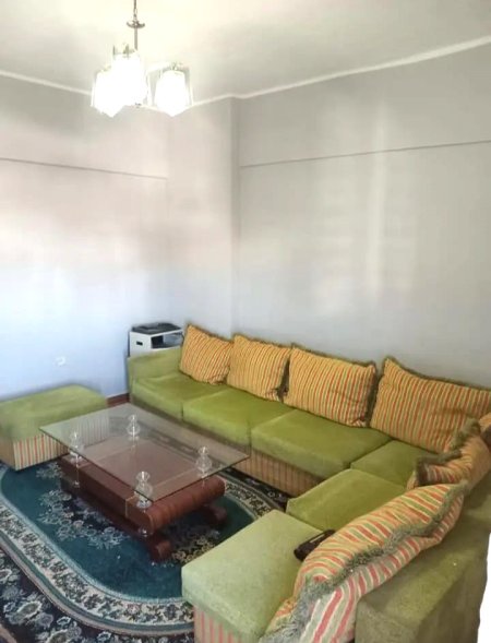 JEPET ME QIRA SUPER APARTAMENT 1+1 NE DON BOSKO,  400 €uro