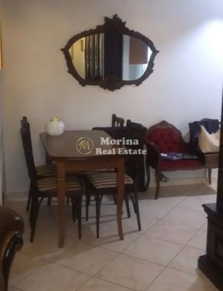 Tirane, jepet me qera apartament 1+1 Kati 5, 65 m² 600 € (Sheshi Skenderbej)