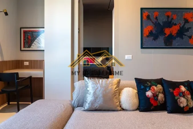 Durres, jepet me qera apartament 1+1 Kati 21, 70 m² 1.200 € (VOLLGA)