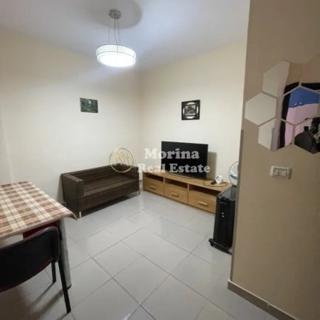 Tirane, jepet me qera shtepi 1+1 Kati 3, 50 m² 300 € (Spitali Amerikan 2)