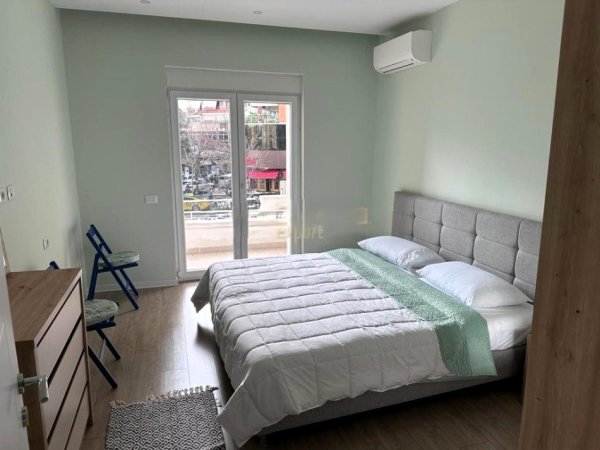 Tirane, shitet apartament 2+1 Kati 2, 105 m² 300.000 € (rruga e elbasanit)