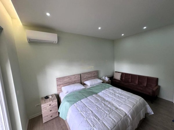 Tirane, shitet apartament 2+1 Kati 2, 105 m² 300.000 € (rruga e elbasanit)