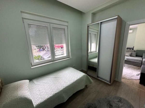 Tirane, shitet apartament 2+1 Kati 2, 105 m² 300.000 € (rruga e elbasanit)