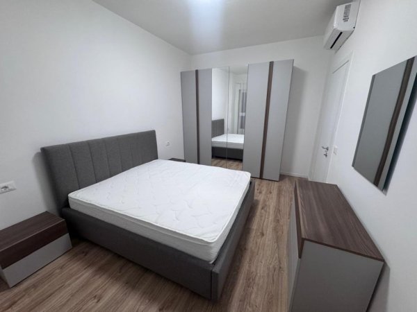 Tirane, jepet me qera apartament 1+1 Kati 4, 550 € 