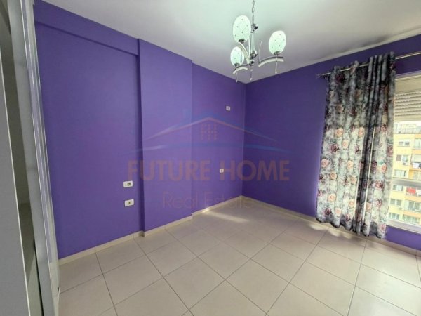 Tirane, shitet apartament 2+1 Kati 8, 89 m² 130.000 € (Astiri, pranë Pallatit SPAR)