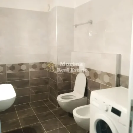 Tirane, jepet me qera apartament 1+1 Kati 5, 69 m² 500 € (Laprake)