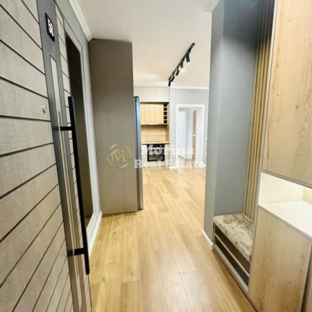 Tirane, jepet me qera apartament 2+1 Kati 7, 90 m² 600 € (Astir)