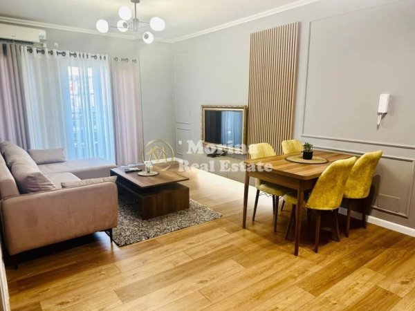 Tirane, jepet me qera apartament 2+1 Kati 7, 90 m² 600 € (Astir)