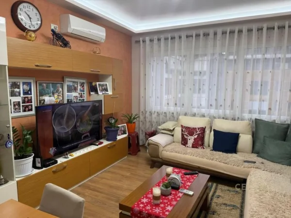 Tirane, shitet apartament 2+1 Kati 5, 99 m² 169.500 € (Astir)