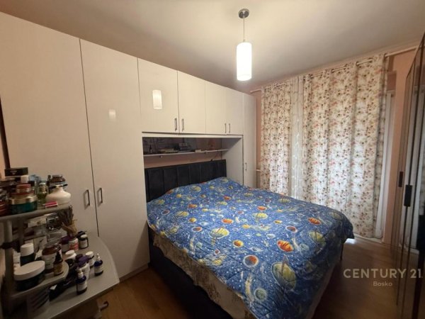 Tirane, shitet apartament 2+1 Kati 5, 99 m² 169.500 € (Astir)