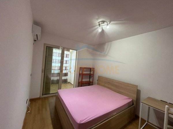 Durres, jepet me qera apartament 2+1+Ballkon Kati 7, 450 m² 450 € (Ish Rajoni i Policise, Durres)