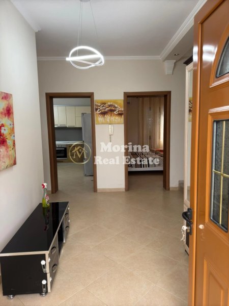 Tirane, jepet me qera shtepi 2+1 Kati 1, 80 m² 500 € (Vilat Amerikane)