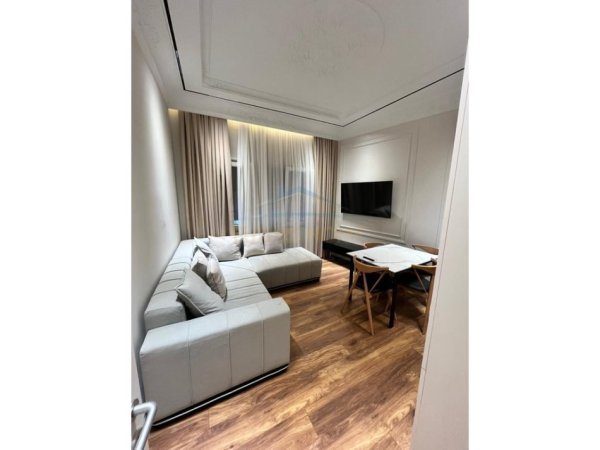 Durres, jepet me qera apartament 2+1 Kati 2, 64 m² 700 € (Qendër, Durrës)