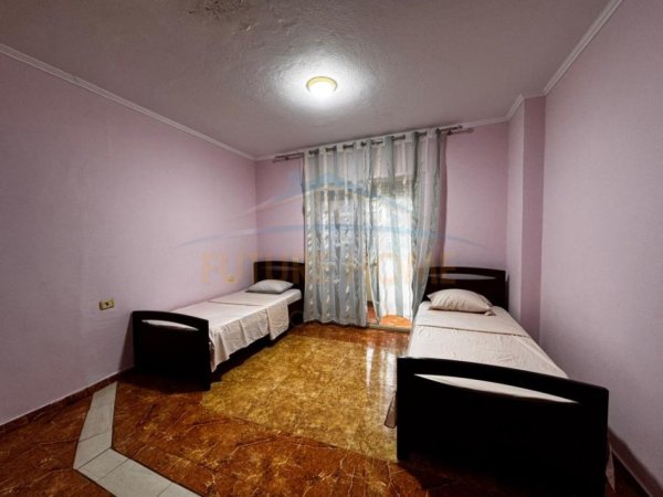 Durres, jepet me qera apartament 2+1 Kati 6, 105 m² 600 € (Vollga, Durrës.)