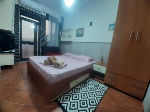 Apartament 1+1 Kati 3, 1 m² 420 € (Rruga Gjon Mili)