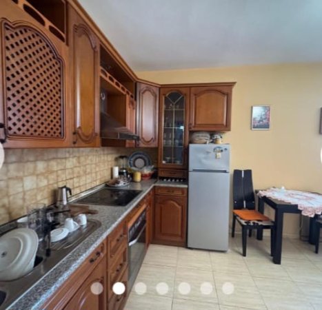 Tirane, jepet me qera apartament 1+1+Ballkon Kati 12, 60 m² 680 € (Rruga e Bogdaneve)