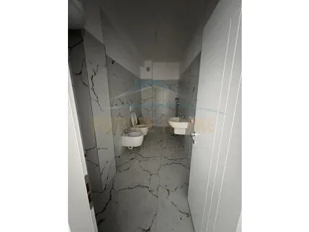 Tirane, shitet apartament 2+1 Kati 1, 115 m² 155.000 € 