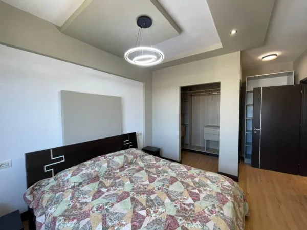 Tirane, shitet apartament 2+1+Ballkon Kati 5, 105 m² 157.000 € (Vila L)