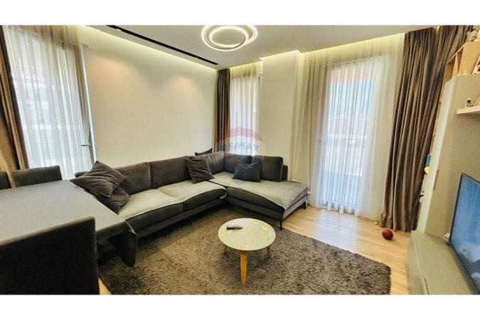 Tirane, shitet apartament 1+1 , 73 m² 200.000 € (Sheshi Karl Topia, Tiranë(ID: 530361015-282)