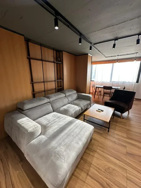 Tirane, shitet apartament duplex 2+1 Kati 1, 115 m² 170.000 € (KOMPLEKSI GOLDEN PARK 3)