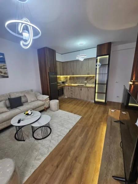 Tirane, shitet apartament 2+1 Kati 9, 80 m² 155.000 € (ASTIR)