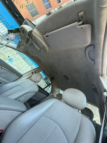 Tirane, shitet makine Nafte, gri metalizato automatik Kondicioner 277.000 km 3.800 €