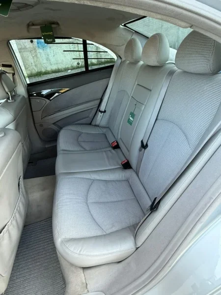 Tirane, shitet makine Nafte, gri metalizato automatik Kondicioner 277.000 km 3.800 €