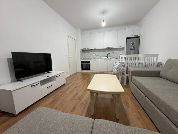 Tirane, jepet me qera apartament 1+1+Aneks+Ballkon Kati 2, 75 m² 550 € (Astir, Kompleksi Klensi / Post parkimi i perfshir ne cmim)