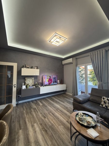 Tirane, shes apartament 2+1+Aneks+Ballkon Kati 2, 115 m² 160.000 € (Kadri Brahimaj)